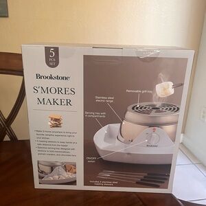 Brookstone S'mores Maker with Stainless Steel Range